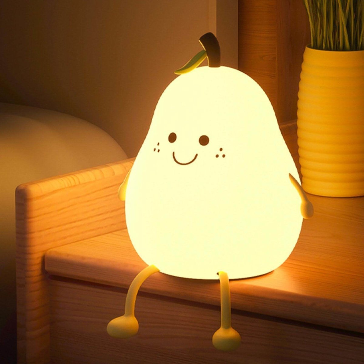 PearBeam™ | A Lamp that Feels Like a Friend