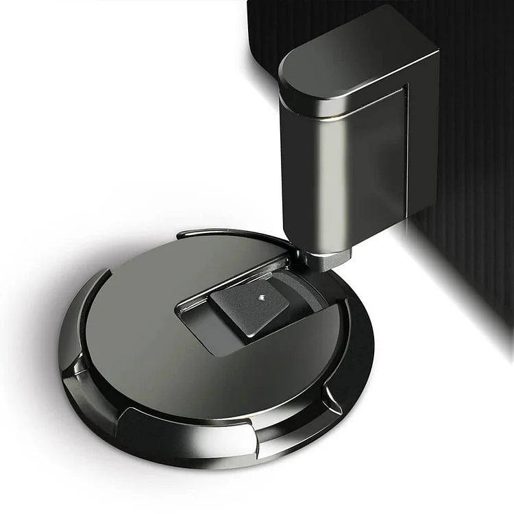 DoorDock™ | This stopper holds even heavy doors in place with ease