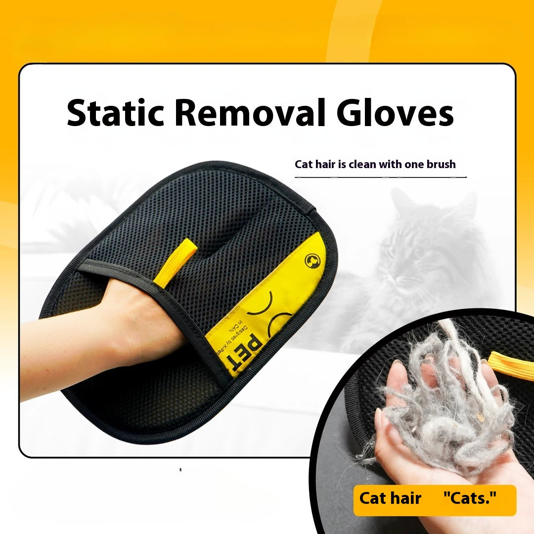 GroomEase™ – The Gentle Glove for Happy Pets