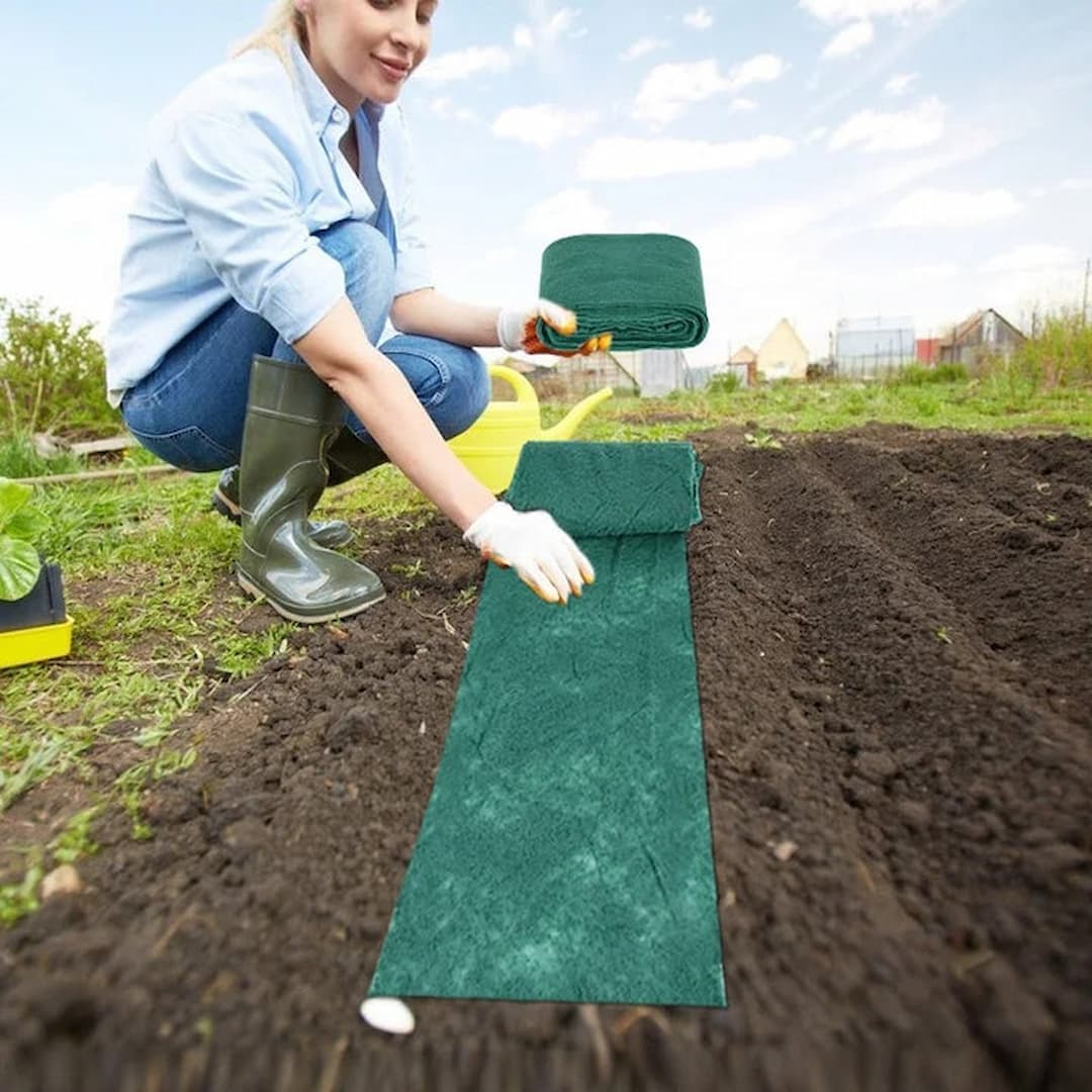 LawnEase™ | The Stress-Free Way To Grow A Thick Lawn