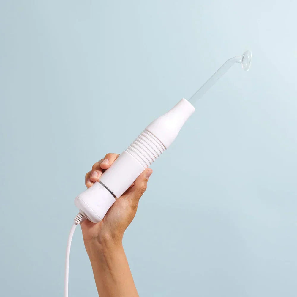 Carrie™ | High-frequency device for a radiant and clear complexion