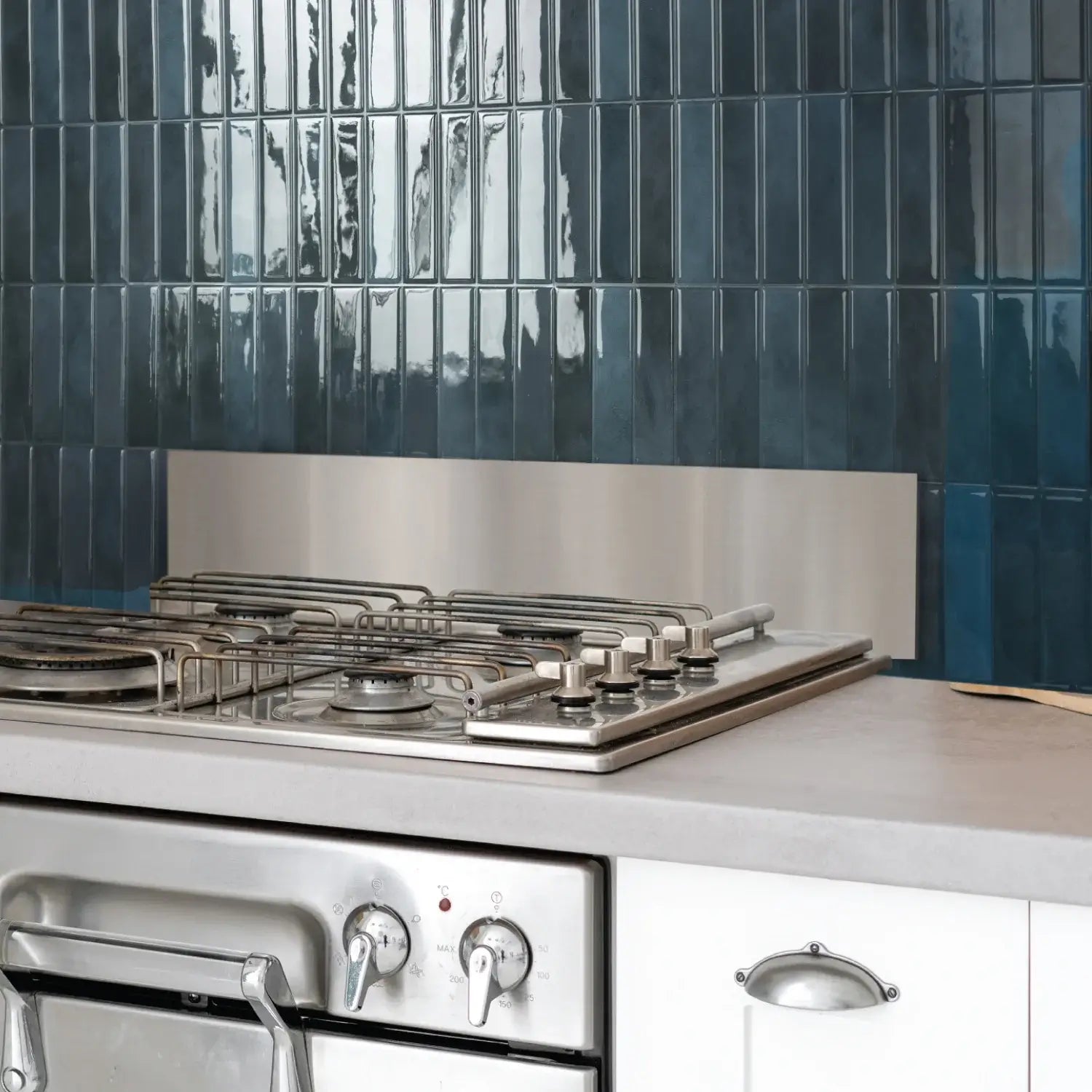 Tilelux – Peel & Stick : Self-adhesive Tiles (set of 10 Pieces)