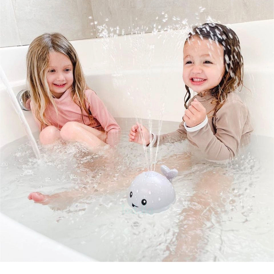 Fabebe Whale Bath Toy