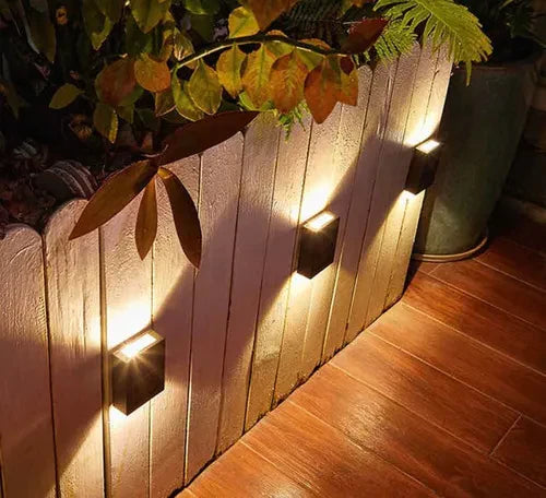 SolarWand™ – Luxurious LED Solar Wall Light