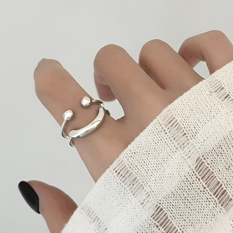 SmiliRing | A Smile at Your Fingertips