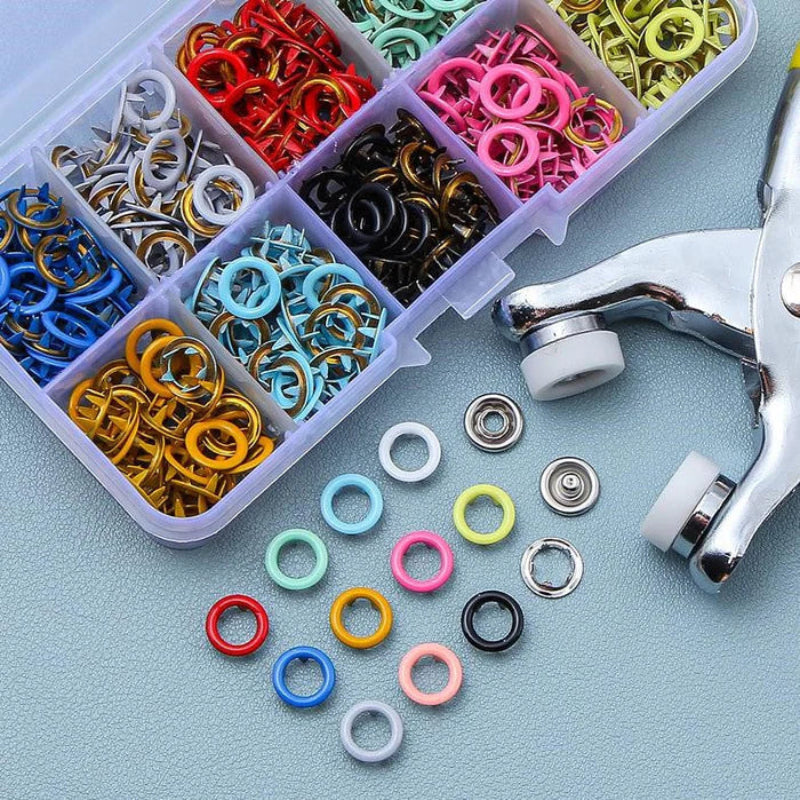 Seamless attachment: easy-to-use snap buttons